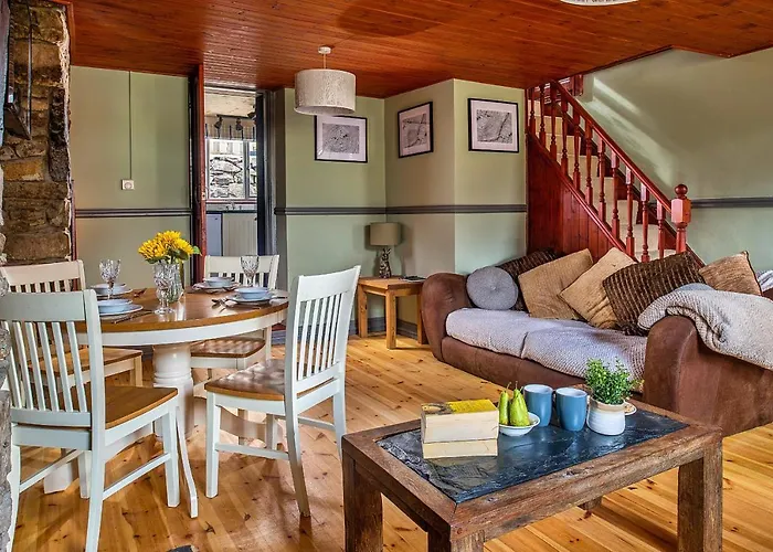 Finest Retreats - Maes Neuadd