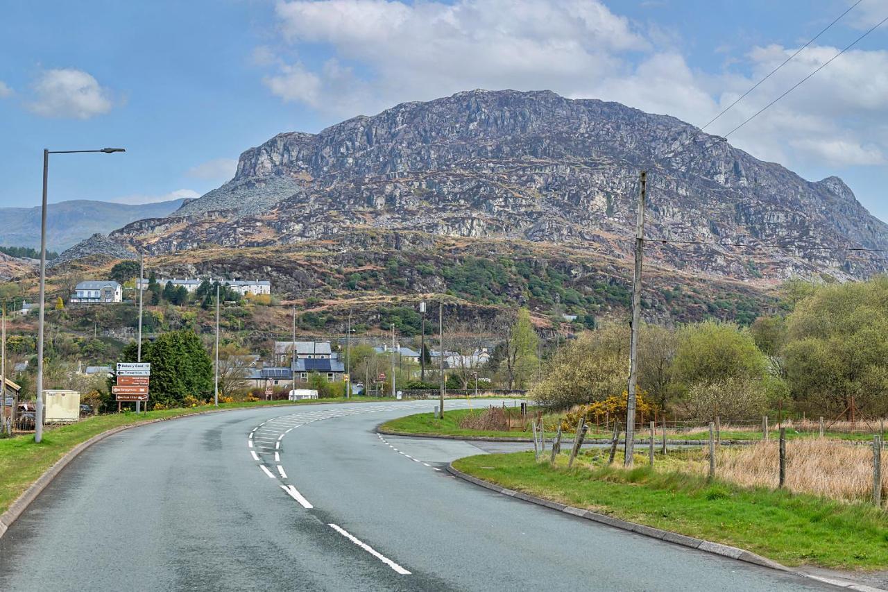 Finest Retreats - Maes Neuadd